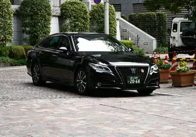 勤務地は、都内2営業所（銀座・池袋）からお選びいただけます。どちらの営業所も駅から近く通勤便利