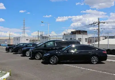 当社では、レクサス・クラウン・アルファード・ミライ等高級車を多数保有！様々なニーズに応えてられる環境があります。