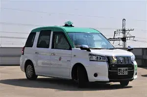 車内も広く、乗りやすいとお客様からも好評を得ているジャパンタクシー運行中です。