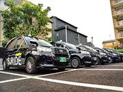 ◆乗り心地抜群でお客様からの人気も高いジャパンタクシーにすぐに乗れるのも大きな魅力。未経験の方でも安心・安全運転でスタートできます。