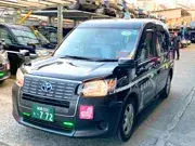 広々とした空間！快適な乗り心地のジャパンタクシーはお客様にも大人気です。