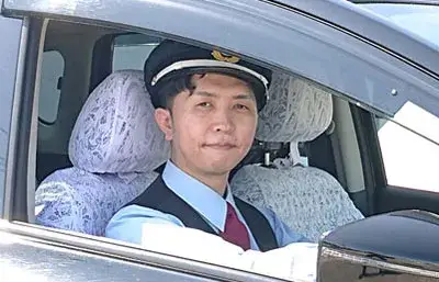 常に前向きで頼もしい専務をはじめ楽しい仲間達が君をくるのを待っている！