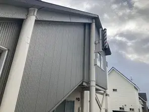 なんと社内にはドライバー専用の理容院も！人気の福利厚生です♪