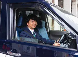 未経験からプロのドライバーへ。自由な時間、安定の収入。小田急交通グループで理想の働き方を実現しませんか！