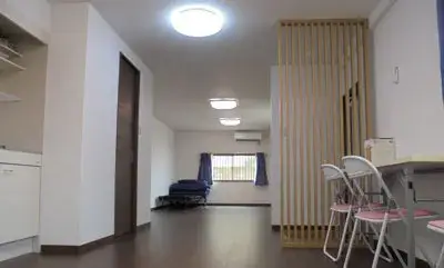 女性の転職応援！現在数名の女性ドライバーが在籍し、ロッカールーム・シャワー室・仮眠室等の女性専用ルーム新設。