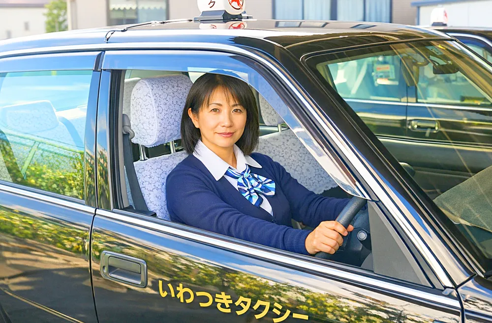 《これ以上ないほどやさしく教えてくれる「イワタク」の先輩ドライバー》「本当に稼げるの？」などの不安を丁寧な研修と面倒見のいい先輩がきちんと解消してくれる風土があります◎